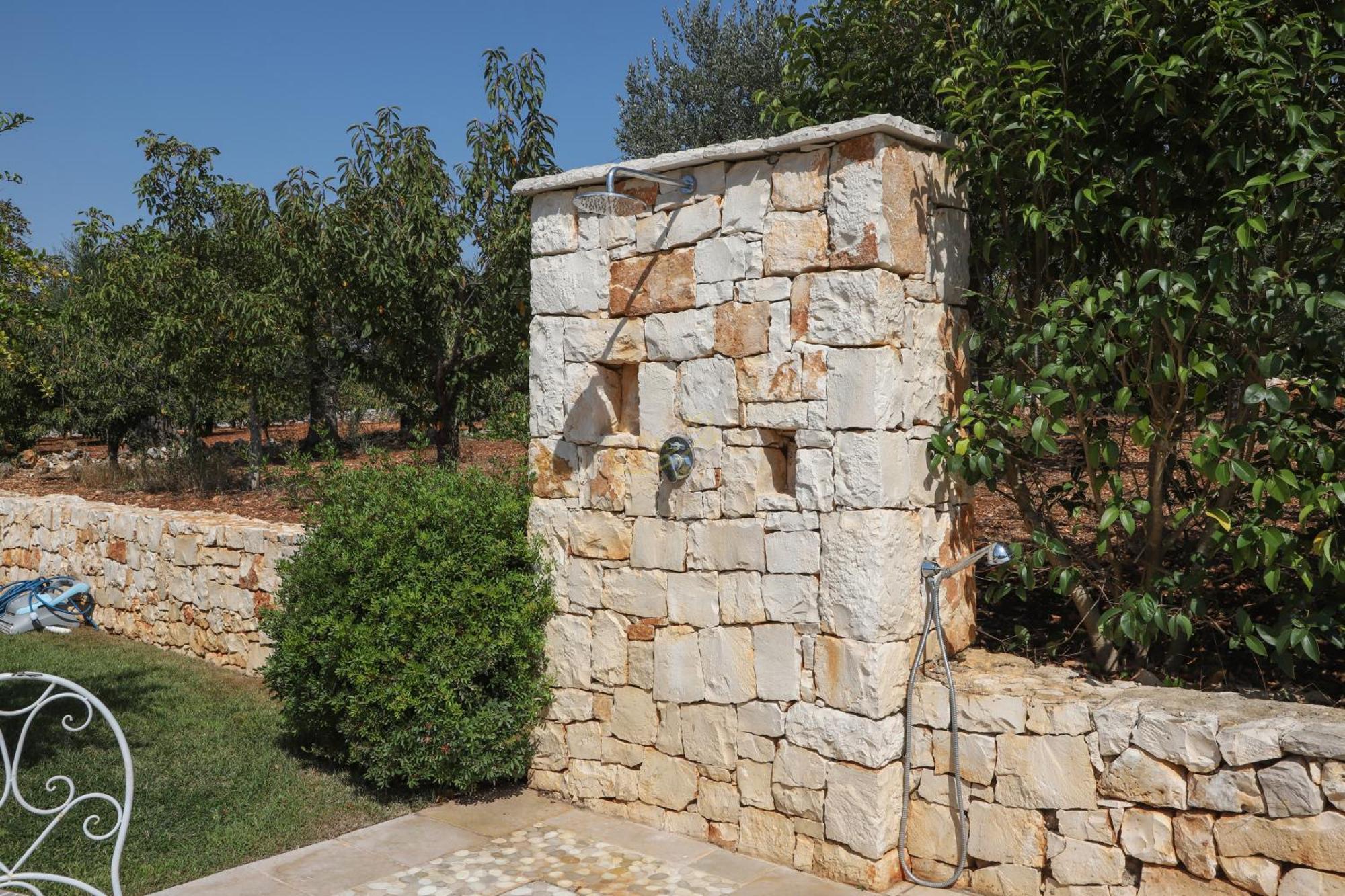 Td Trulli Della Lama Private Trulli With Pool Castellana Grotte Bagian luar foto