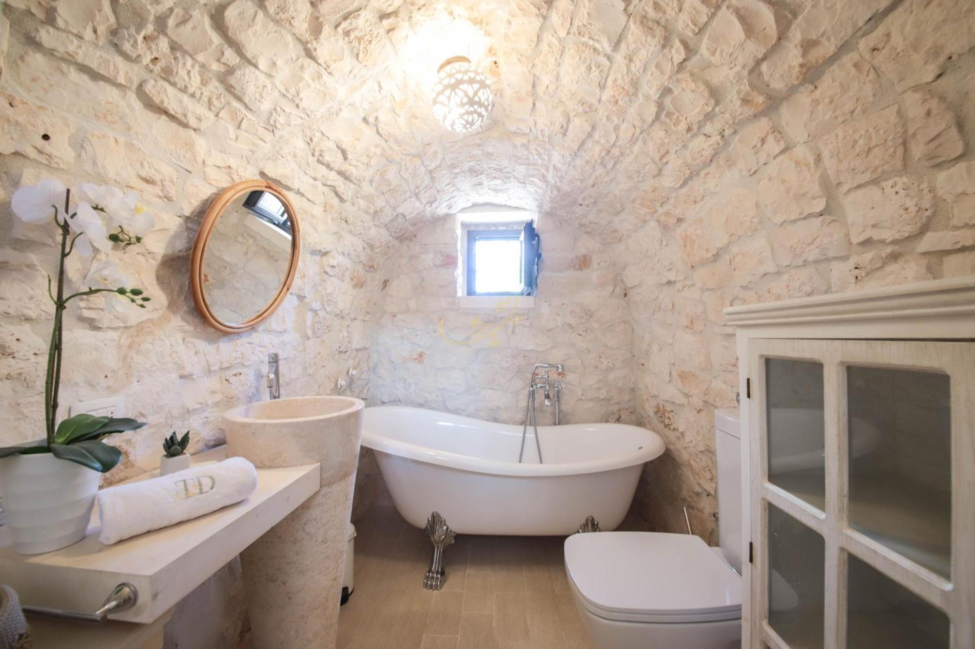 Td Trulli Della Lama Private Trulli With Pool Castellana Grotte Bagian luar foto